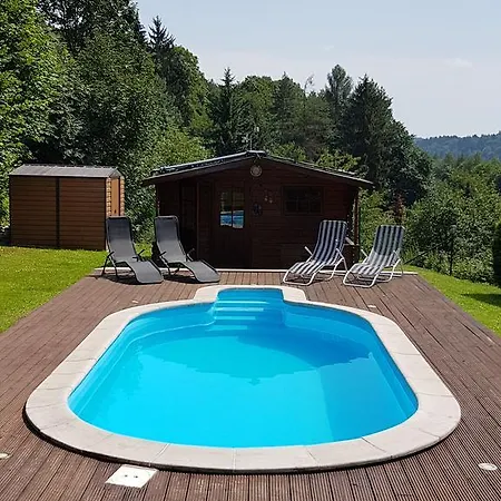 Blue 招待所 乌帕河畔斯沃博达