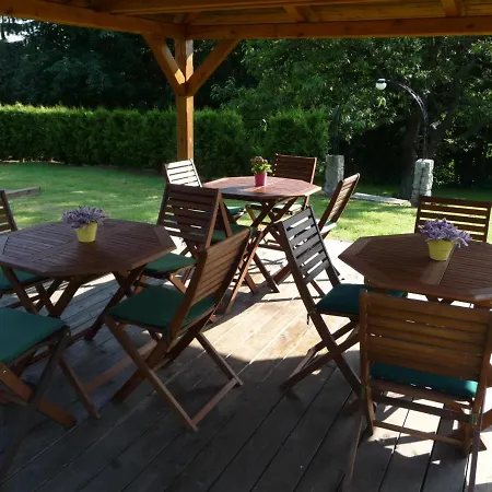 招待所 Blue 乌帕河畔斯沃博达